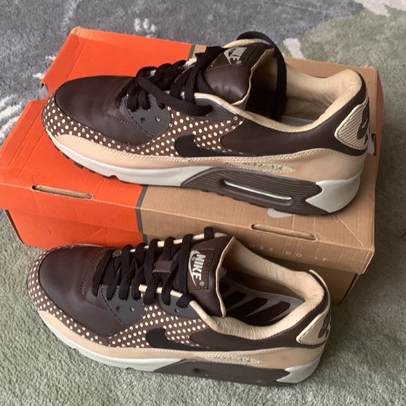 2005 NIKE AIR MAX 90 FOOTPATROL POLKA DOTS BROWN OFF WHITE ATMOS 1 313093-201 9 - Picture 6 of 15